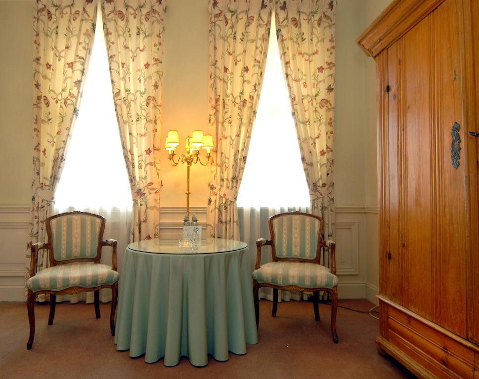 Hotel Buerger Palais Ansbach Pokoj fotografie